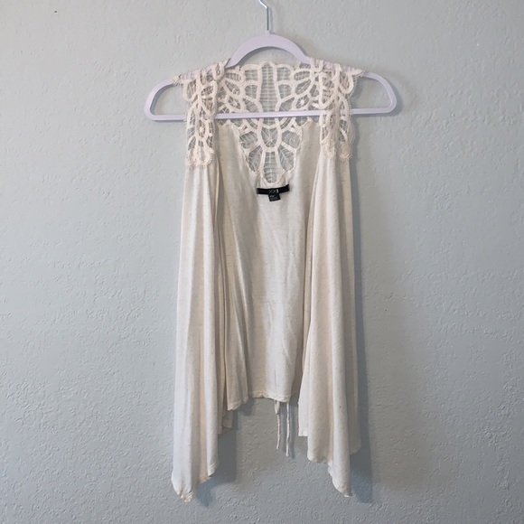 Forever 21 Off White Crochet Hi Low Hem Tie On The Back Sleeveless Size Medium - Picture 10 of 10